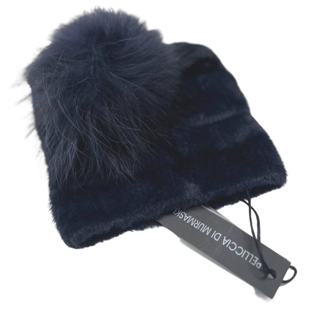 CAPPELLO CON PONPON